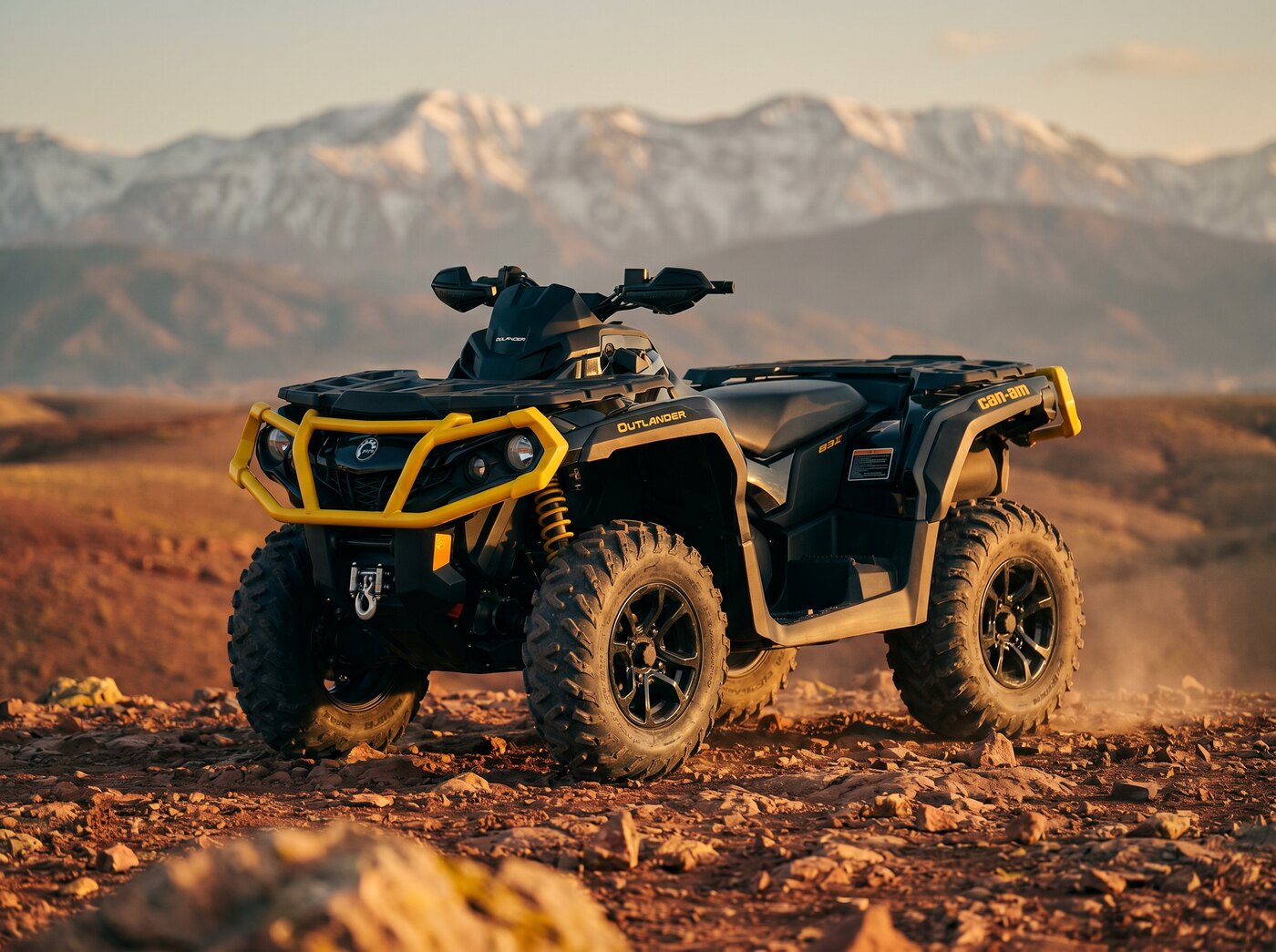 Can-Am Outlander en pistas del desierto de Agafay